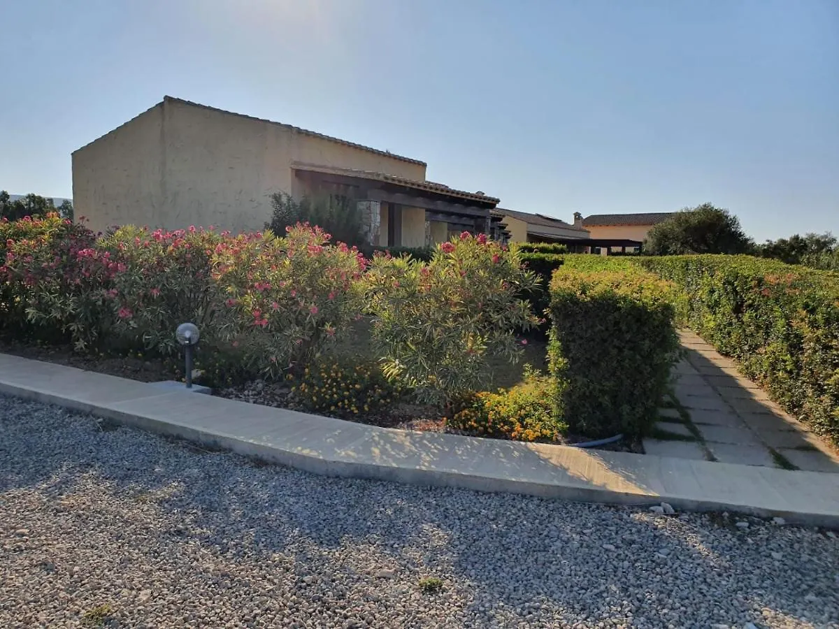 Bed & Breakfast Agriturismo Is Solinas Masainas Italy