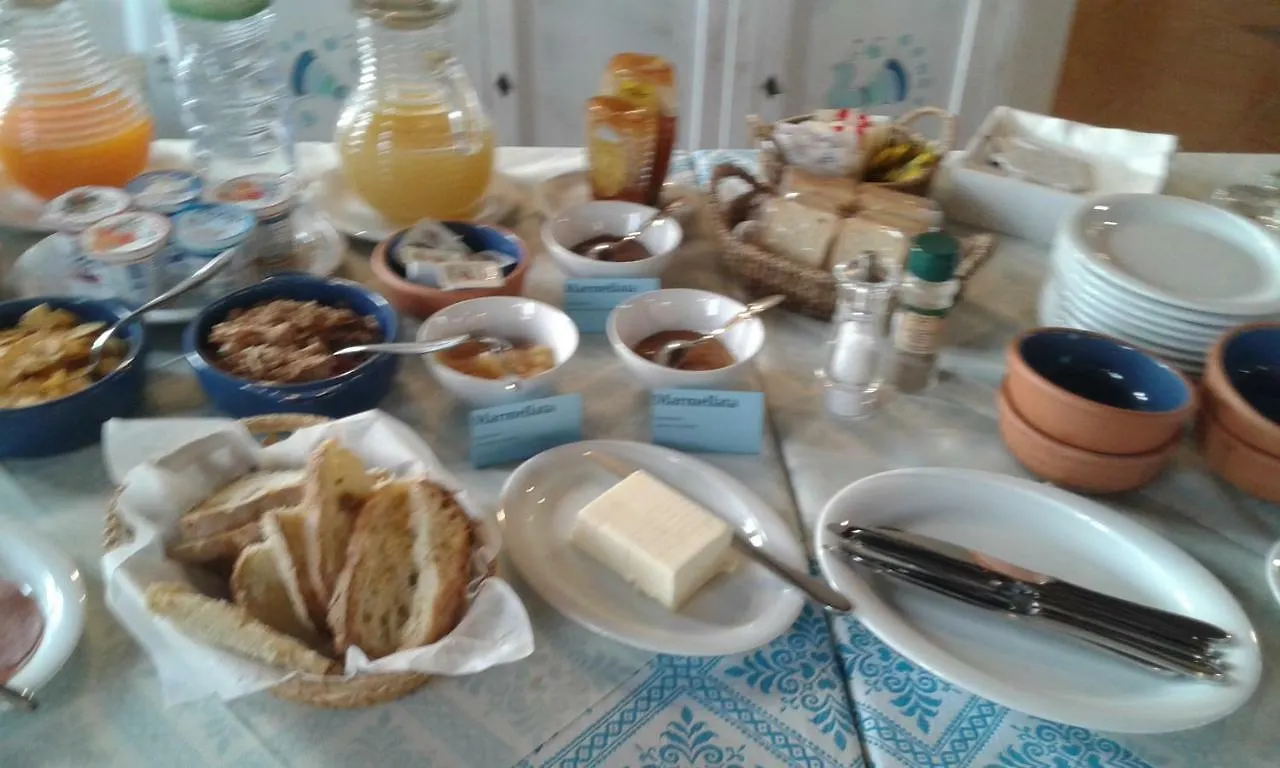 Agriturismo Is Solinas Masainas Bed & Breakfast
